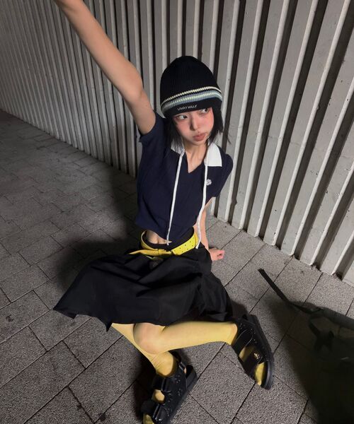 PEPLEE(ペプリー)の「プリーツボタンラップスカート(ブラック)(スカート・レディース・その他・MEDIUM/SMALL)」の7枚目の写真