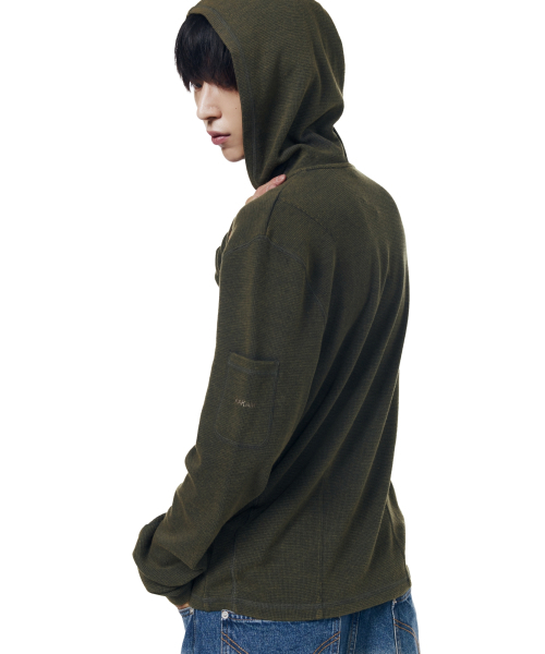 AAKAM（アーカム）の「Bleach Washed Hooded Long Sleeve (Olive)（パーカー・レディース・その他・1/2）」の9枚目の写真