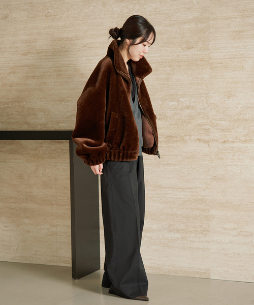 plage(プラージュ)の「Vegancode / ヴィ―ガンコード 別注 ECOFUR BOMBER ジャケット(その他アウター・レディース・ナチュラル/ブラウン・FREE)」の6枚目の写真