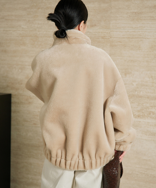 plage(プラージュ)の「Vegancode / ヴィ―ガンコード 別注 ECOFUR BOMBER ジャケット(その他アウター・レディース・ナチュラル/ブラウン・FREE)」の19枚目の写真