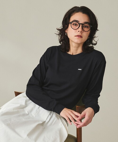 AIGLE（エーグル）の「オーガニックコットン オーバーサイズ ワンポイントシリコンバッジロゴ ロングスリーブTシャツ（Tシャツ/カットソー・メンズ・ブラック/ダークグレー/ホワイト・L/M/S/XL/XS/XXS）」の5枚目の写真