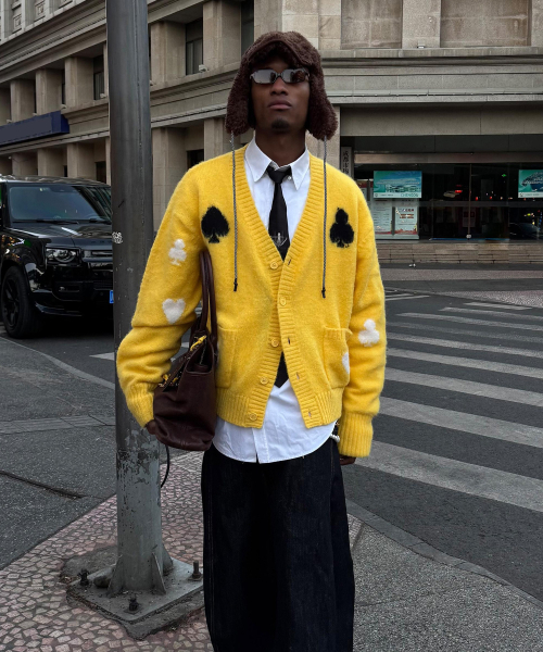 STEEPC(スティップ)の「TRUMP カーディガン _ イエロー(カーディガン/ボレロ・レディース・その他・SMALL/MEDIUM/LARGE)」の1枚目の写真