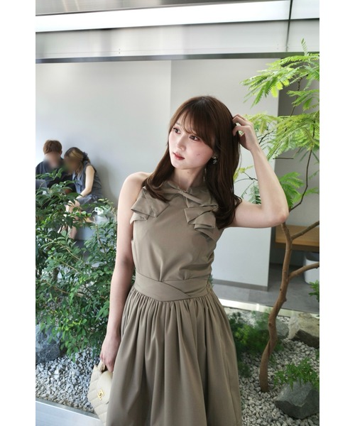 MISTREASS(ミストレアス)の「Sleeveless Ribbon Tops×Flare Skirt Set Up(セットアップ・レディース・グレー/ベージュ・FREE)」の15枚目の写真