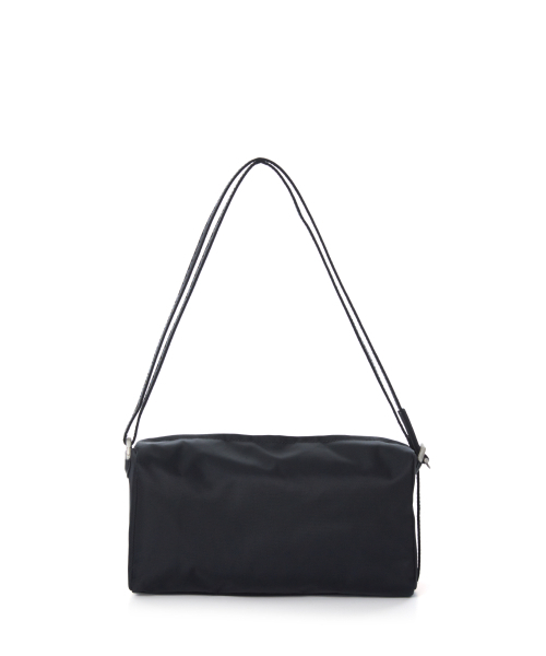 RAWROW（ロウロウ）の「ニエプス フィルムバッグ L [3colors]（メッセンジャーバッグ・レディース・ブラック/ブラウン/オリーブ・FREE）」の5枚目の写真