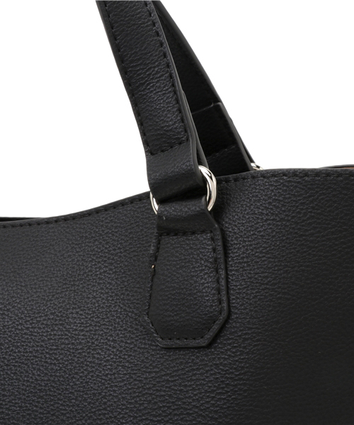 MOUSSY（マウジー）の「CITY HAND BAG（ショルダーバッグ・レディース・ライトベージュ/ブラック/ピンク・FREE）」の6枚目の写真