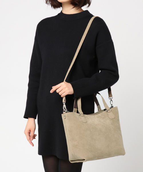 MOUSSY（マウジー）の「CITY HAND BAG（ショルダーバッグ・レディース・ライトベージュ/ブラック/ピンク・FREE）」の10枚目の写真