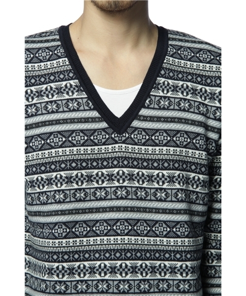 SHIPS JET BLUE（シップスジェットブルー）の「12GG FAIRISLE KNIT V/N（ニット/セーター・メンズ・ブラック/ネイビー/グレー/ベージュ・MEDIUM/SMALL/LARGE）」の8枚目の写真