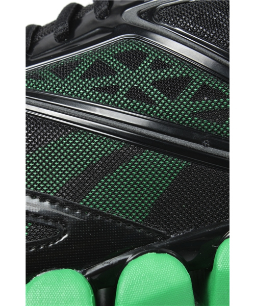 Reebok(リーボック)の「ZIGSONIC SPOT(スニーカー・メンズ・ブラック・26.5/27/27.5/28/28.5/29)」の8枚目の写真