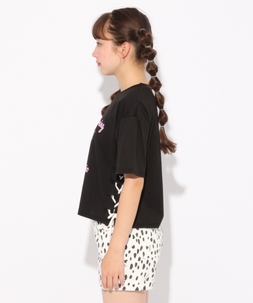 repipi armario（レピピ アルマリオ）の「☆nicola×KAYA×repipi☆レースアップTシャツ（Tシャツ/カットソー・キッズ・レッド/ホワイト/イエロー/ブラック・X-SMALL/LARGE/SMALL/MEDIUM）」の8枚目の写真