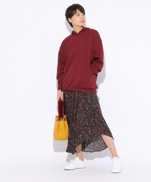 niko and...(ニコアンド)の「ラウンドヘムフレアースカート(スカート・レディース・パープル/レッド/イエロー・3/4)」の14枚目の写真