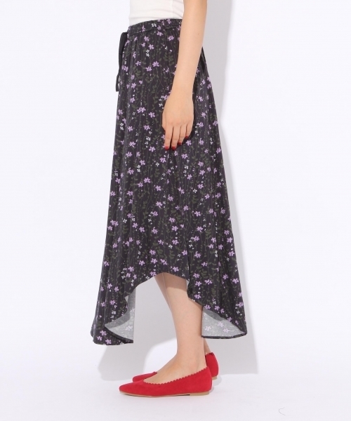 niko and...(ニコアンド)の「ラウンドヘムフレアースカート(スカート・レディース・パープル/レッド/イエロー・3/4)」の19枚目の写真