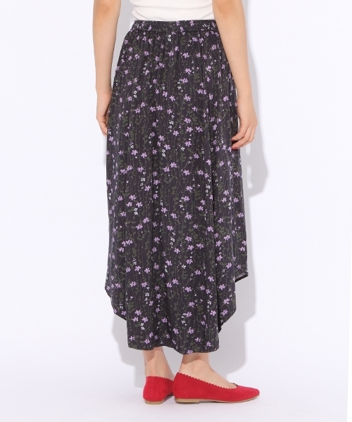 niko and...(ニコアンド)の「ラウンドヘムフレアースカート(スカート・レディース・パープル/レッド/イエロー・3/4)」の20枚目の写真