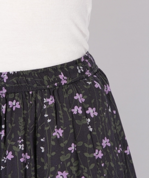 niko and...(ニコアンド)の「ラウンドヘムフレアースカート(スカート・レディース・パープル/レッド/イエロー・3/4)」の21枚目の写真