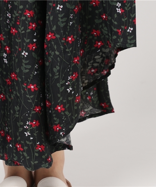 niko and...(ニコアンド)の「ラウンドヘムフレアースカート(スカート・レディース・パープル/レッド/イエロー・3/4)」の13枚目の写真