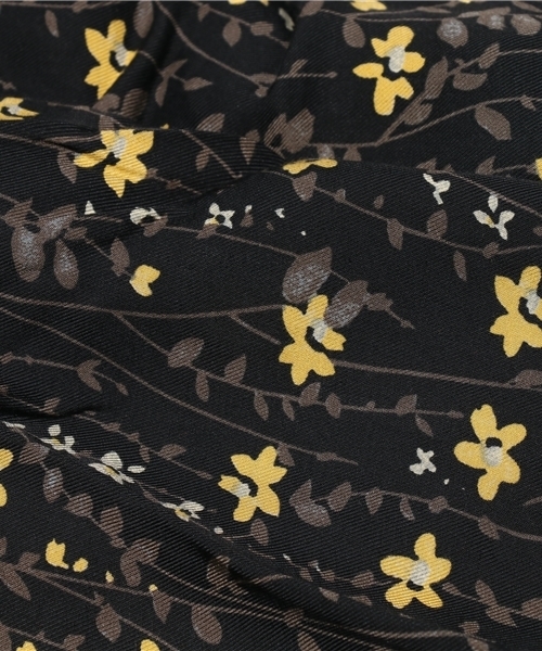 niko and...(ニコアンド)の「ラウンドヘムフレアースカート(スカート・レディース・パープル/レッド/イエロー・3/4)」の12枚目の写真