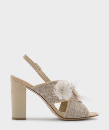 CHARLES & KEITH（チャールズ & キース）の「フェザーフローラルサンダル / FEATHERED FLORAL SANDALS（サンダル）」