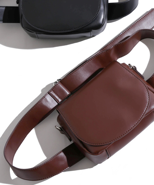 WEGO（ウィゴー）の「WEGO/2WAYウエストバッグ（ボディバッグ/ウエストポーチ・レディース・ブラック/ブラウン/パープル/ゴールド/シルバー・FREE）」の3枚目の写真