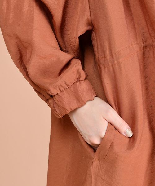 natural couture（ナチュラルクチュール）の「ウエストドロストサテンガウン（カーディガン/ボレロ・レディース・ベージュ/ミント/レンガ・FREE）」の20枚目の写真