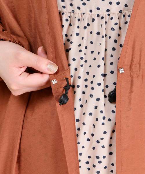 natural couture（ナチュラルクチュール）の「ウエストドロストサテンガウン（カーディガン/ボレロ・レディース・ベージュ/ミント/レンガ・FREE）」の21枚目の写真