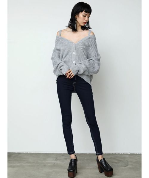 EMODA（エモダ）の「スリーブタイオフショルダートレーナー（Tシャツ/カットソー・レディース・ブラック/パープル/グレー/キャメル・FREE）」の5枚目の写真