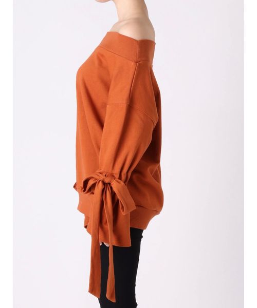 EMODA（エモダ）の「スリーブタイオフショルダートレーナー（Tシャツ/カットソー・レディース・ブラック/パープル/グレー/キャメル・FREE）」の19枚目の写真