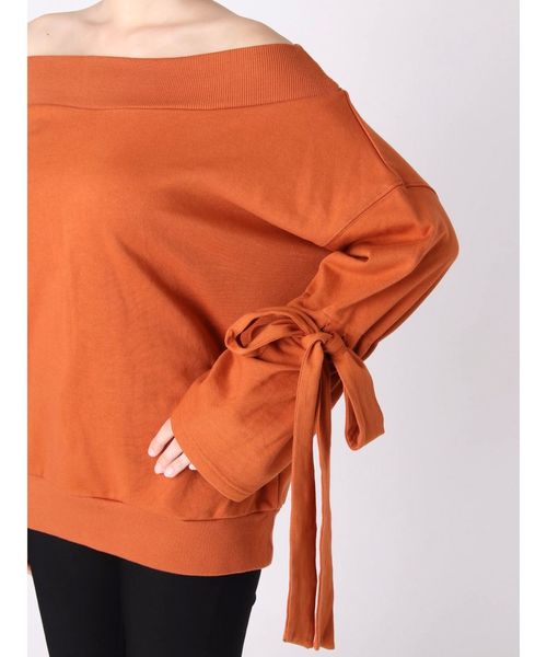 EMODA（エモダ）の「スリーブタイオフショルダートレーナー（Tシャツ/カットソー・レディース・ブラック/パープル/グレー/キャメル・FREE）」の22枚目の写真