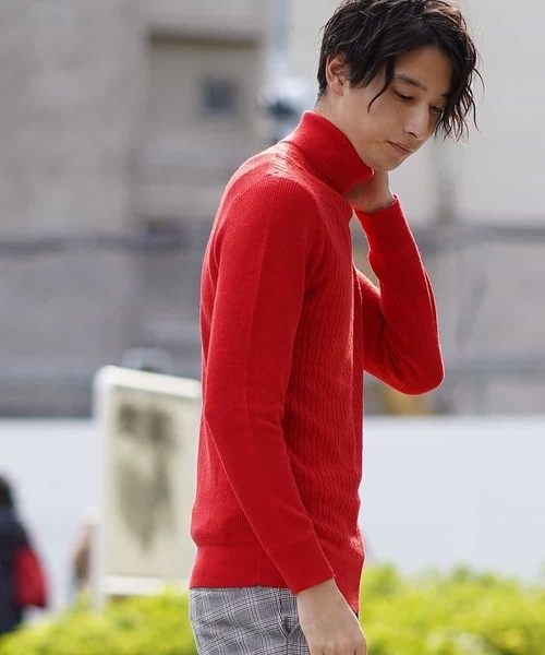 MK MICHEL KLEIN HOMME (エムケーミッシェルクランオム)の「【洗える】タートルネックケーブルニット(ニット/セーター・メンズ・ホワイト/ブラック/ブラウン/レッド・46/48/51)」の4枚目の写真