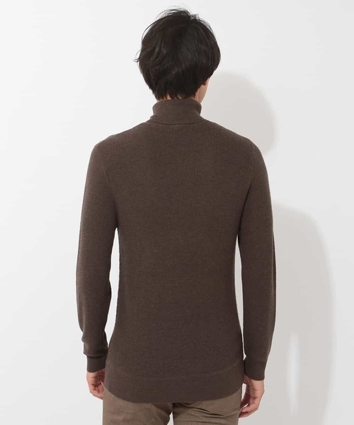 MK MICHEL KLEIN HOMME (エムケーミッシェルクランオム)の「【洗える】タートルネックケーブルニット(ニット/セーター・メンズ・ホワイト/ブラック/ブラウン/レッド・46/48/51)」の9枚目の写真