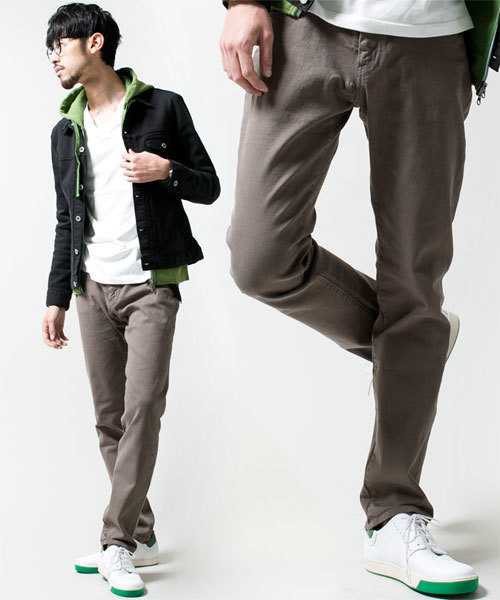 NANO universe(ナノユニバース)の「NU NARROW SLIM 5P(チノパンツ・メンズ・ベージュ/ブラック/ブルー/ボルドー/グレー・SMALL/MEDIUM/LARGE/X-LARGE)」の1枚目の写真