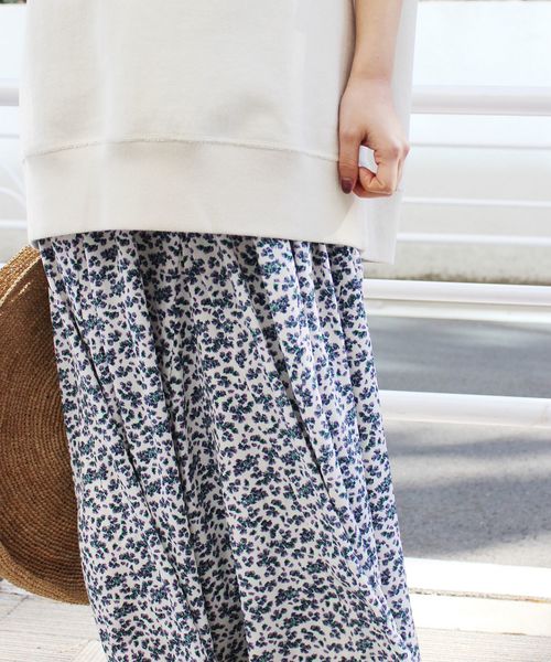 JOURNAL STANDARD relume（ジャーナルスタンダード　レリューム）の「《19SS》小花マーメイドスカート◆（スカート・レディース・ホワイト/ネイビー・FREE）」の11枚目の写真