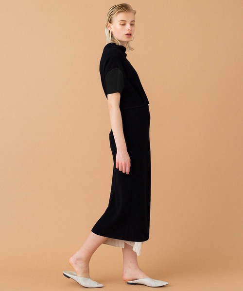UNITED TOKYO（ユナイテッドトウキョウ）の「アシメカットワンピース（ワンピース・レディース・ブラック/ブルー/ベージュ・1）」の17枚目の写真