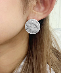 apres jour | 【apres jour×ARIAZ】マットメタルプレートピアス(ピアス（両耳用）)