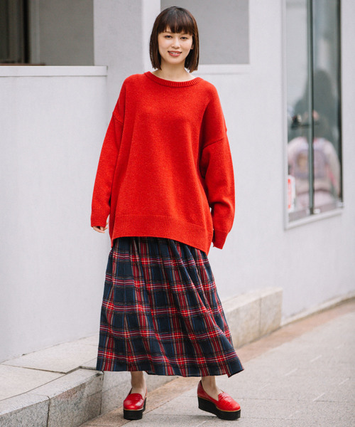 Munich（ミューニック）の「ラムウールジャージークルーネックプルオーバー（ニット/セーター・レディース・ブラック/ベージュ/レッド/アイボリー・FREE）」の5枚目の写真