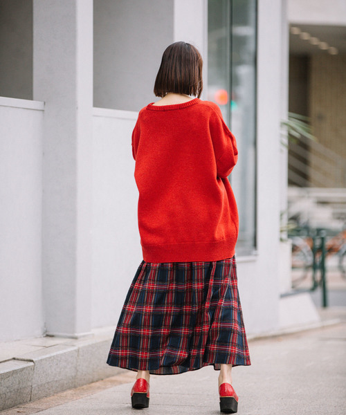 Munich（ミューニック）の「ラムウールジャージークルーネックプルオーバー（ニット/セーター・レディース・ブラック/ベージュ/レッド/アイボリー・FREE）」の7枚目の写真