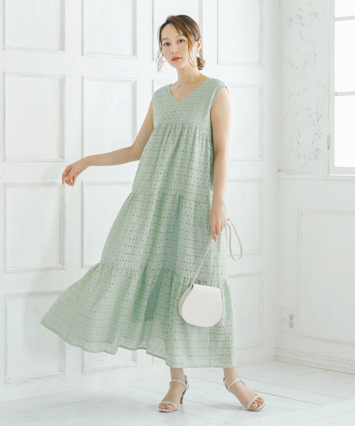 KOBE LETTUCE（コウベレタス）の「ノースリーブコットンレースティアードマキシ丈ワンピース（ワンピース・レディース・ブルー/ブラック/オフホワイト/ミント・FREE）」の11枚目の写真