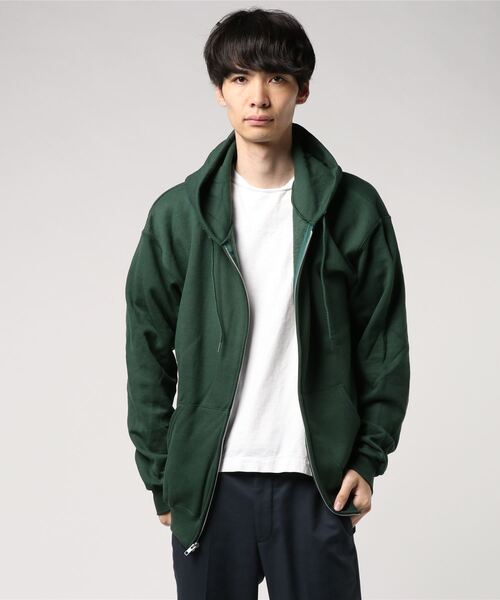Champion(チャンピオン)の「Champion(チャンピオン) ジップアップスウェットパーカー 9oz(パーカー・メンズ・ブラック/グレー/ダークグリーン/ネイビー/レッド/レッド系その他/チャコール・SMALL/MEDIUM/LARGE/X-LARGE)」の4枚目の写真
