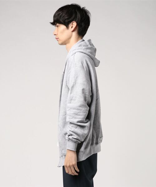 Champion(チャンピオン)の「Champion(チャンピオン) ジップアップスウェットパーカー 9oz(パーカー・メンズ・ブラック/グレー/ダークグリーン/ネイビー/レッド/レッド系その他/チャコール・SMALL/MEDIUM/LARGE/X-LARGE)」の9枚目の写真