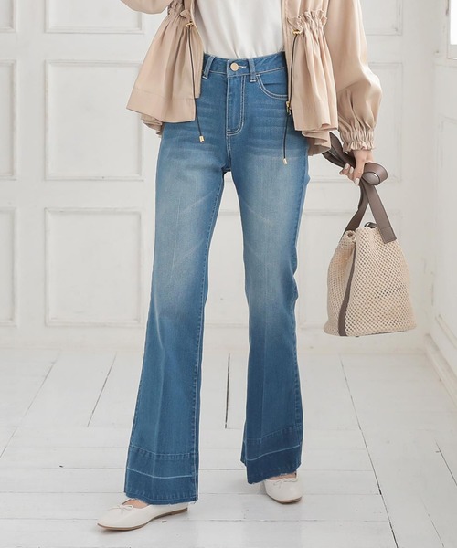 KOBE LETTUCE（コウベレタス）の「センタープレスフレアデニムパンツ（デニムパンツ・レディース・インディゴブルー/ブルー/ブラック/ブルー系その他・S/M）」の4枚目の写真