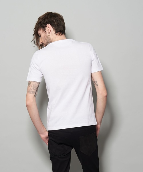 NO ID.（ノーアイディ）の「【NO ID.】Triangle Print Crew Neck T-shirt / トライアングル プリント クルー ネック Tシャツ（Tシャツ/カットソー・メンズ・ライトグレー/ホワイト/ブラック・1/2）」の13枚目の写真