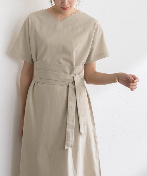 リネン風サッシュベルト付きワンピース