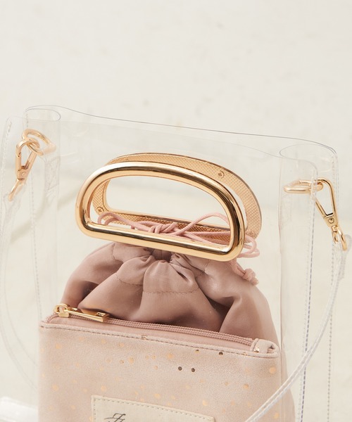 one after another NICE CLAUP（ワンアフターアナザーナイスクラップ）の「PVCポーチ付き３点バッグ（ショルダーバッグ・レディース・アイボリー/グレー/ピンク・FREE）」の6枚目の写真