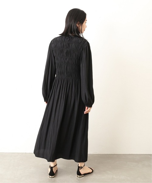HARDY NOIR カッセンギャザーパフスリーブワンピース HARDY NOIR（アルディーノアール）の「カッセンギャザー