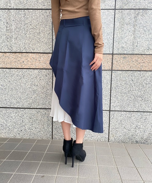 under north fun club me（アンダーノースファンクラブエムイー）の「無地プリーツラップスカート（スカート・レディース・ネイビー/ベージュ・MEDIUM/LARGE）」の11枚目の写真