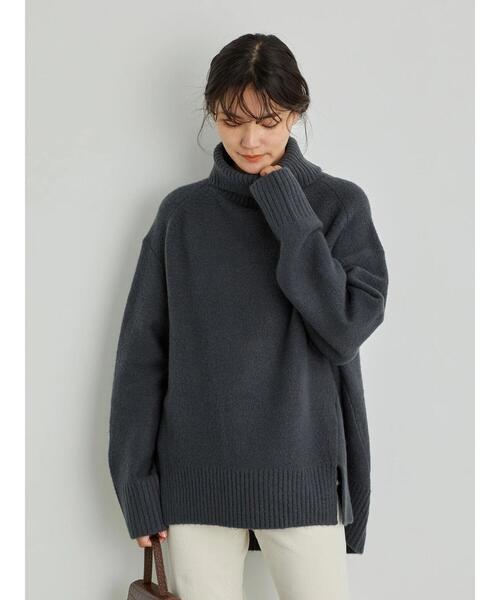 AMERICAN HOLIC（アメリカンホリック）の「タートルネック裾スリットニットチュニック（ニット/セーター・レディース・グレイッシュベージュ/杢グレー/パープル/オフホワイト/チャコールグレー・MEDIUM/LARGE）」の22枚目の写真