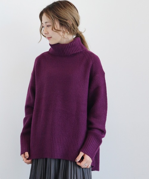 AMERICAN HOLIC（アメリカンホリック）の「タートルネック裾スリットニットチュニック（ニット/セーター・レディース・グレイッシュベージュ/杢グレー/パープル/オフホワイト/チャコールグレー・MEDIUM/LARGE）」の17枚目の写真