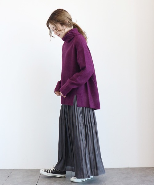 AMERICAN HOLIC（アメリカンホリック）の「タートルネック裾スリットニットチュニック（ニット/セーター・レディース・グレイッシュベージュ/杢グレー/パープル/オフホワイト/チャコールグレー・MEDIUM/LARGE）」の18枚目の写真