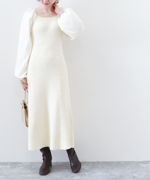 archives（アルシーヴ）の「バルーン袖ニットワンピース（ワンピース・レディース・オフホワイト/ブルー/ピンクベージュ・MEDIUM）」の4枚目の写真