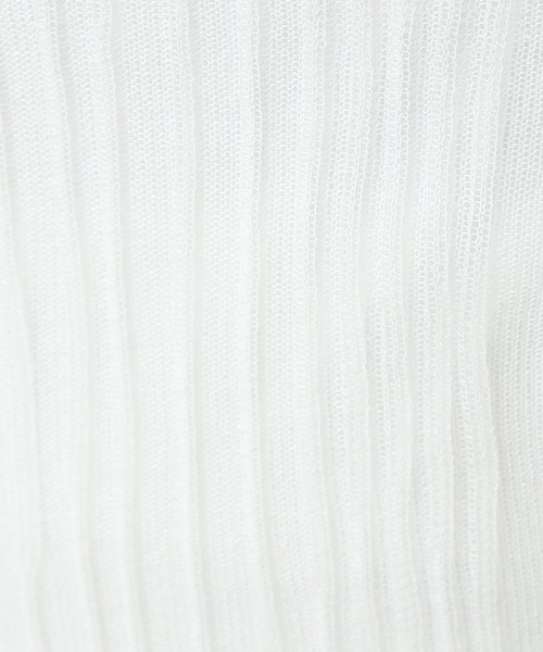 libelle more(リベル モア)の「ビスコース混光沢シアーランダムリブ+ボードレーキャミ セット(Tシャツ/カットソー・レディース・オフホワイト/ブラック/ライトベージュ/ライトピンク/シルバー・M/L)」の17枚目の写真