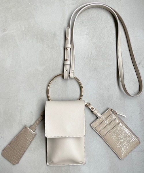 NEUNA（ヌナ）の「【自由にアレンジが可能！】モバイルケース/パスケース・定期入れ/キーケース/組み合わせヴィーガンレザーショルダーバッグ（ショルダーバッグ・レディース・ブラック/グレイッシュベージュ/ミント/マルチ・FREE）」の10枚目の写真