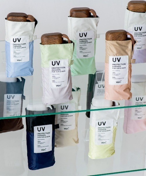 Wpc.（ダブリュピーシー）の「【Wpc.】晴雨兼用完全遮光 遮光切り継ぎタイニー ミニ（折りたたみ傘・レディース・ネイビー/サックスブルー/イエロー/ブルー/グリーン/ミント/ピンク系その他/ピンク/ブラック/パープル/ブラウン/ベージュ/ピンク系その他3/ライトグレー・FREE）」の17枚目の写真